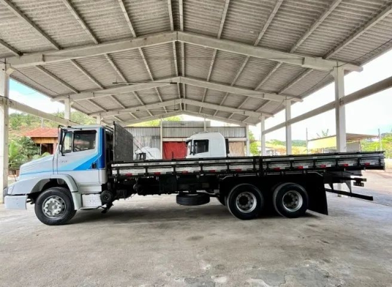 MERCEDES-BENZ L-1620 3-Eixos 2p (diesel)