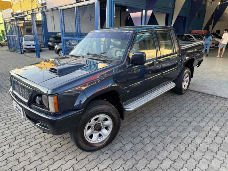 Mitsubishi L200 GLS 2.5 4X4 CD Diesel