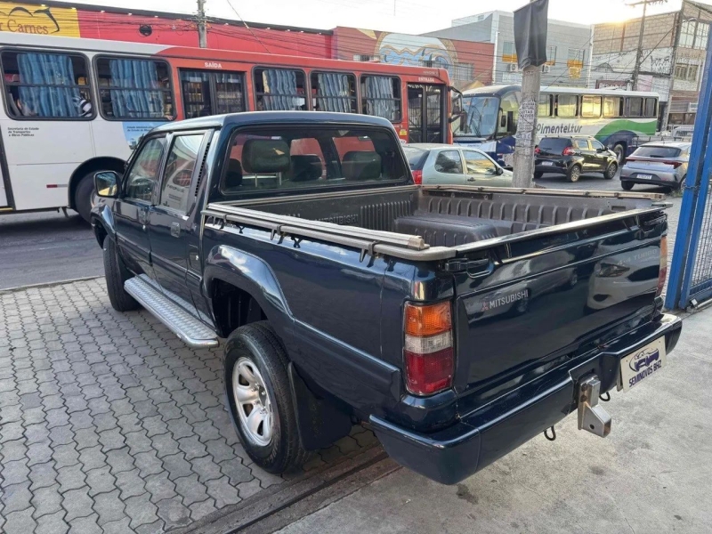 Mitsubishi L200 GLS 2.5 4X4 CD Diesel