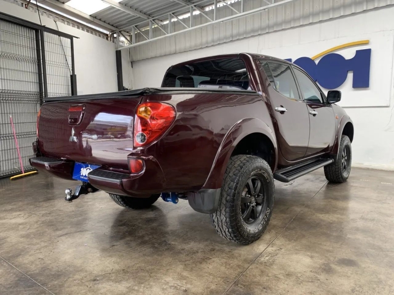 Mitsubishi L200 Triton HPE 3.2 CD TB Int.Diesel Aut