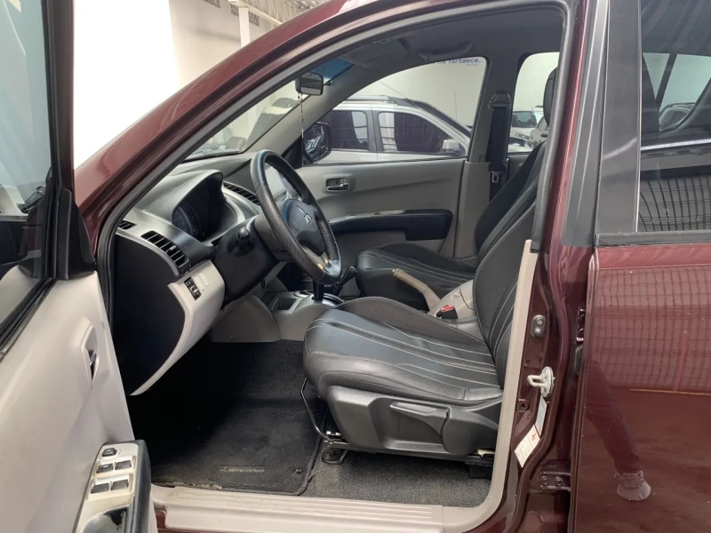 Mitsubishi L200 Triton HPE 3.2 CD TB Int.Diesel Aut