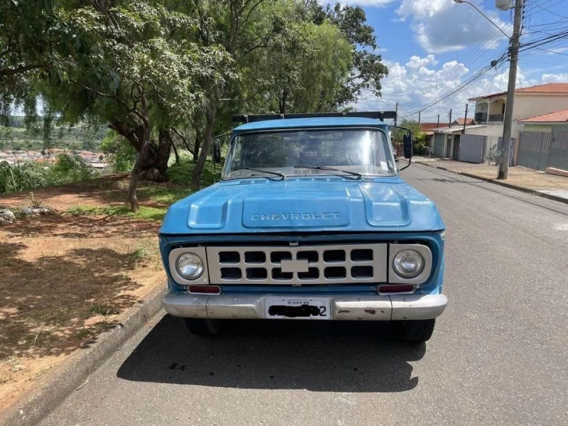 GM - Chevrolet C-10 2.5/4.1