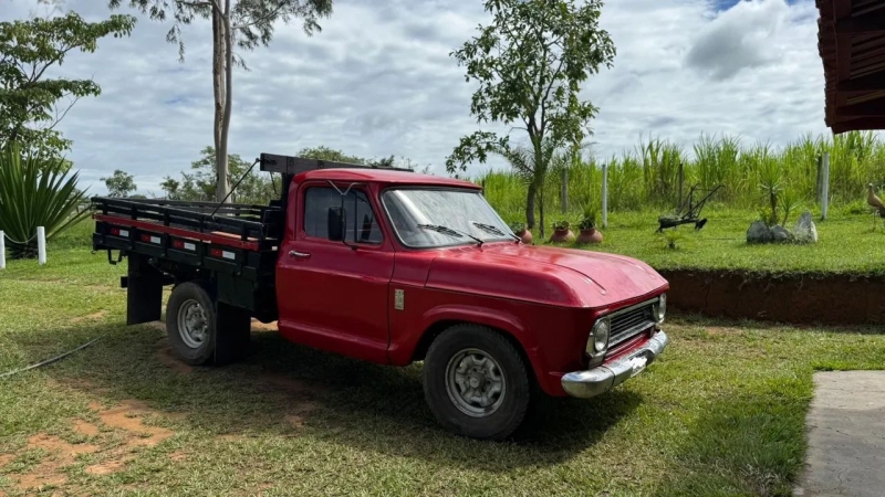 GM - Chevrolet C-10 2.5/4.1