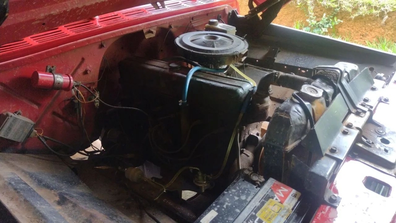 GM - Chevrolet C-10 2.5/4.1
