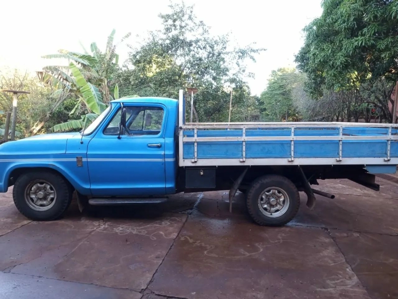 GM - Chevrolet C-10 2.5/4.1