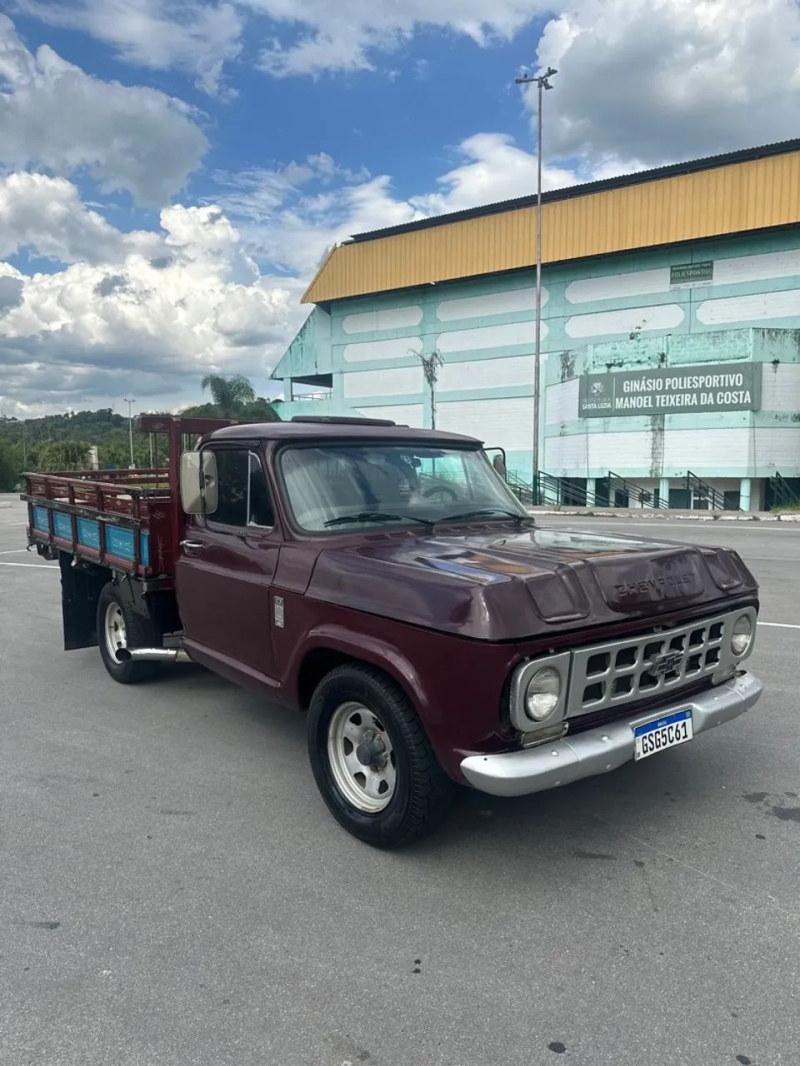 GM - Chevrolet D-10 Diesel
