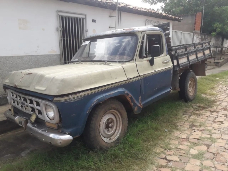 GM - Chevrolet D-10 Diesel