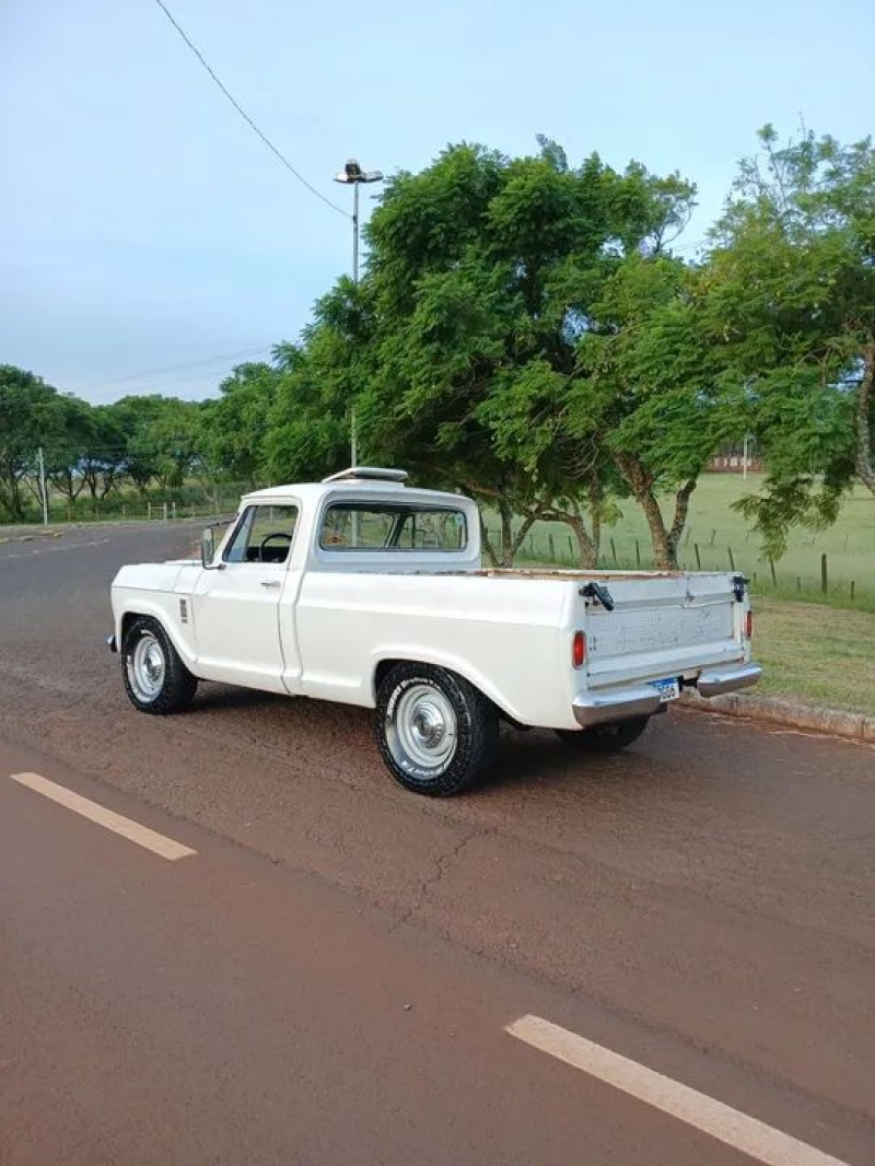 GM - Chevrolet D-10 Diesel