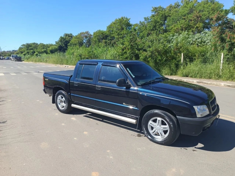 GM - Chevrolet S10 Pick-Up Exec. 2.8 4x4 CD TB Int.Dies