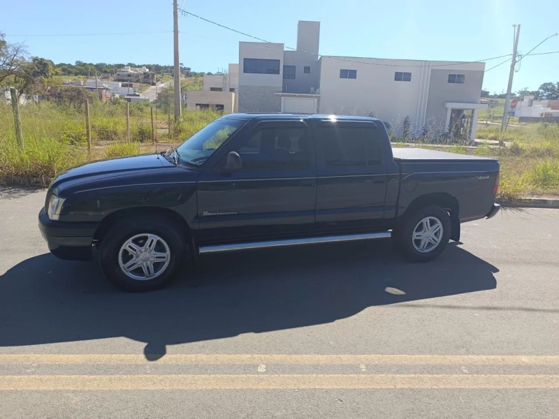GM - Chevrolet S10 Pick-Up Exec. 2.8 4x4 CD TB Int.Dies