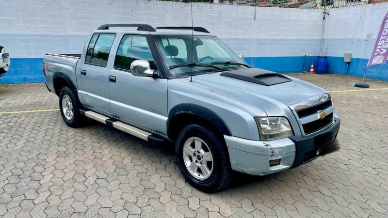GM - Chevrolet S10 P-Up Tornado 2.8 TDI 4x2/4x4 CD Dies