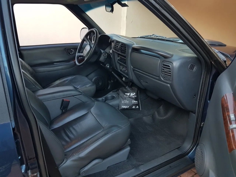 GM - Chevrolet S10 Pick-Up Exec. 2.8 4x2 CD TB Int.Dies