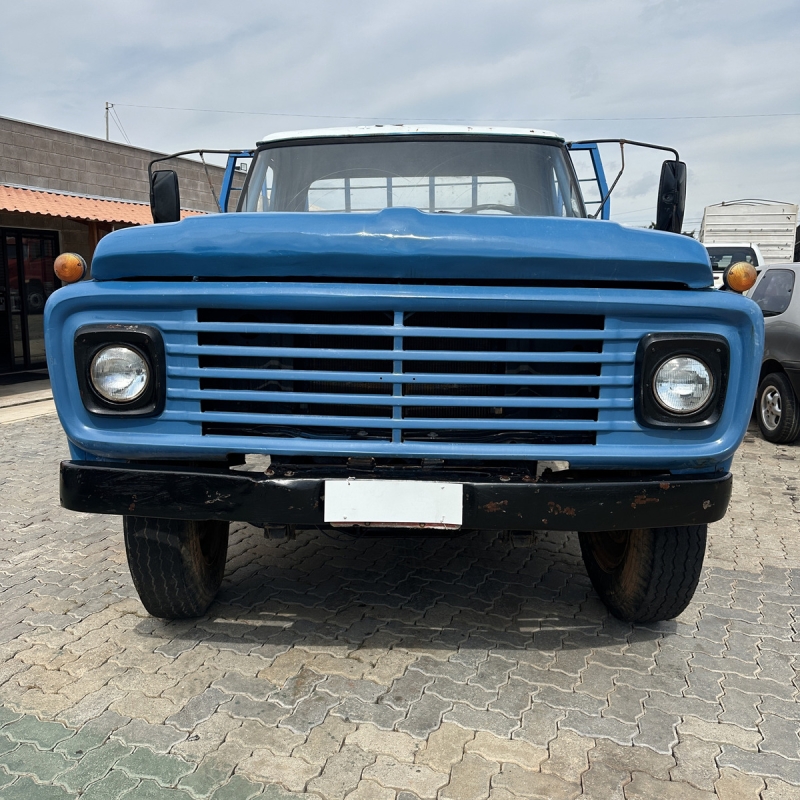 FORD F-11000 2p (diesel)
