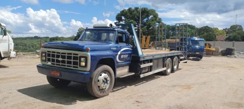 FORD F-11000 3-Eixos 2p (diesel)