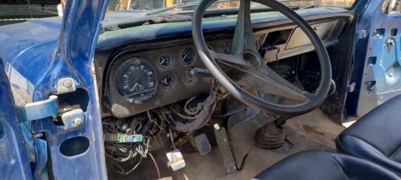 FORD F-11000 3-Eixos 2p (diesel)