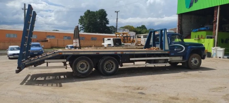 FORD F-11000 3-Eixos 2p (diesel)