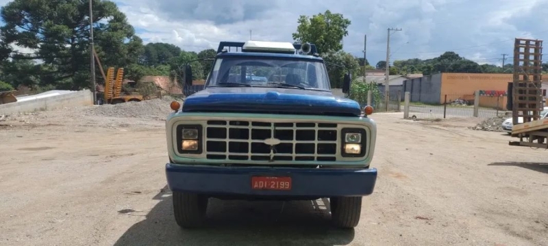 FORD F-11000 3-Eixos 2p (diesel)