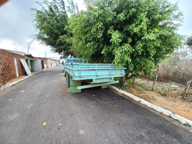 FORD F-4000 4x2 2p (diesel)(E5)