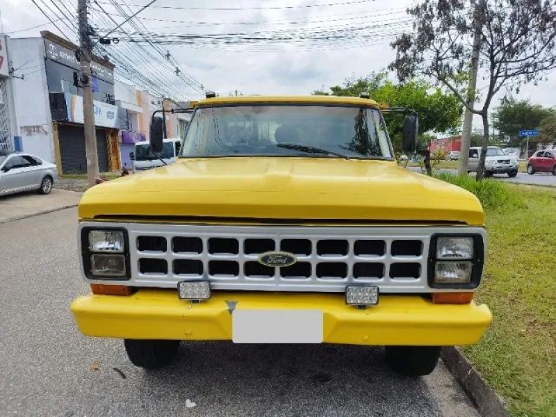 FORD F-4000 4x2 2p (diesel)(E5)
