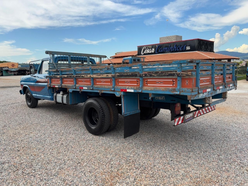 FORD F-4000 4x2 2p (diesel)(E5)