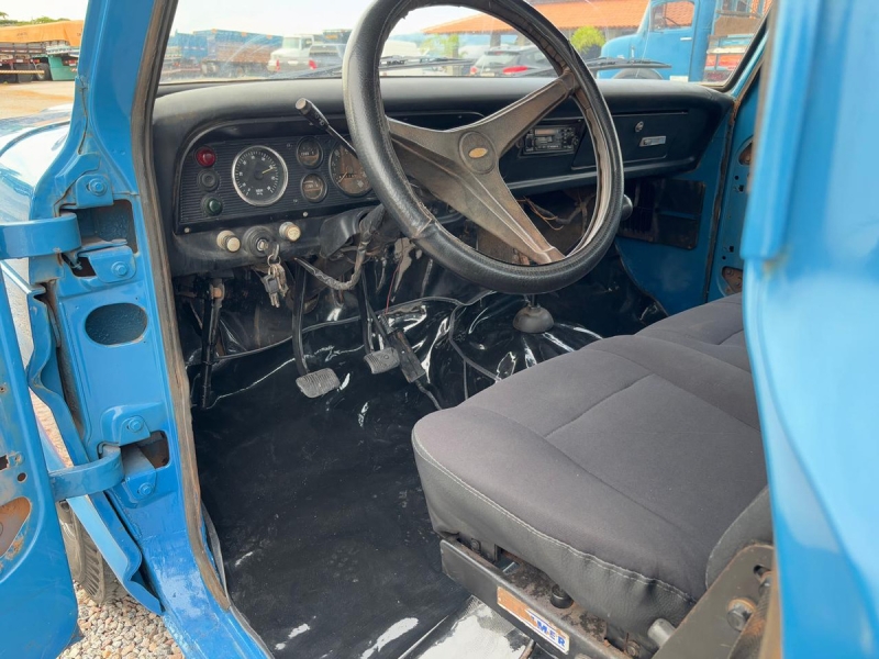 FORD F-4000 4x2 2p (diesel)(E5)