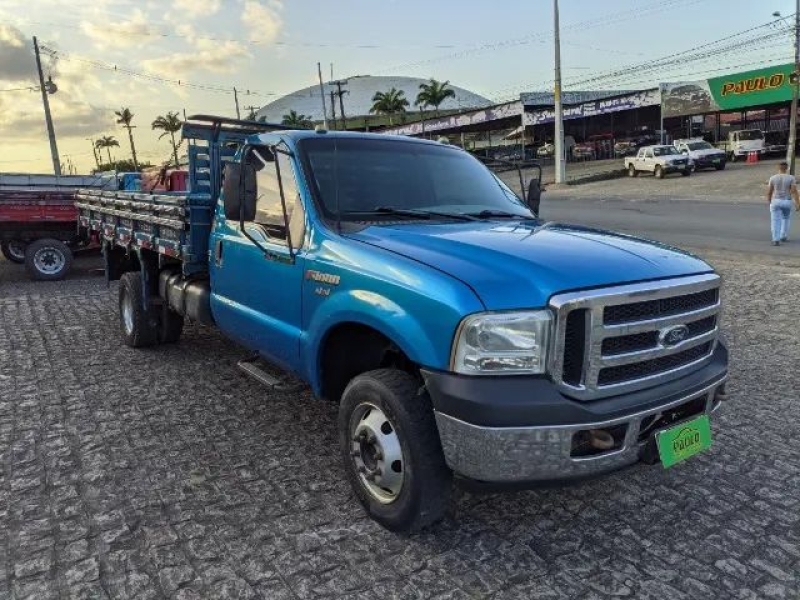 FORD F-4000 TURBO CUMMINS 4x4 2p (diesel)