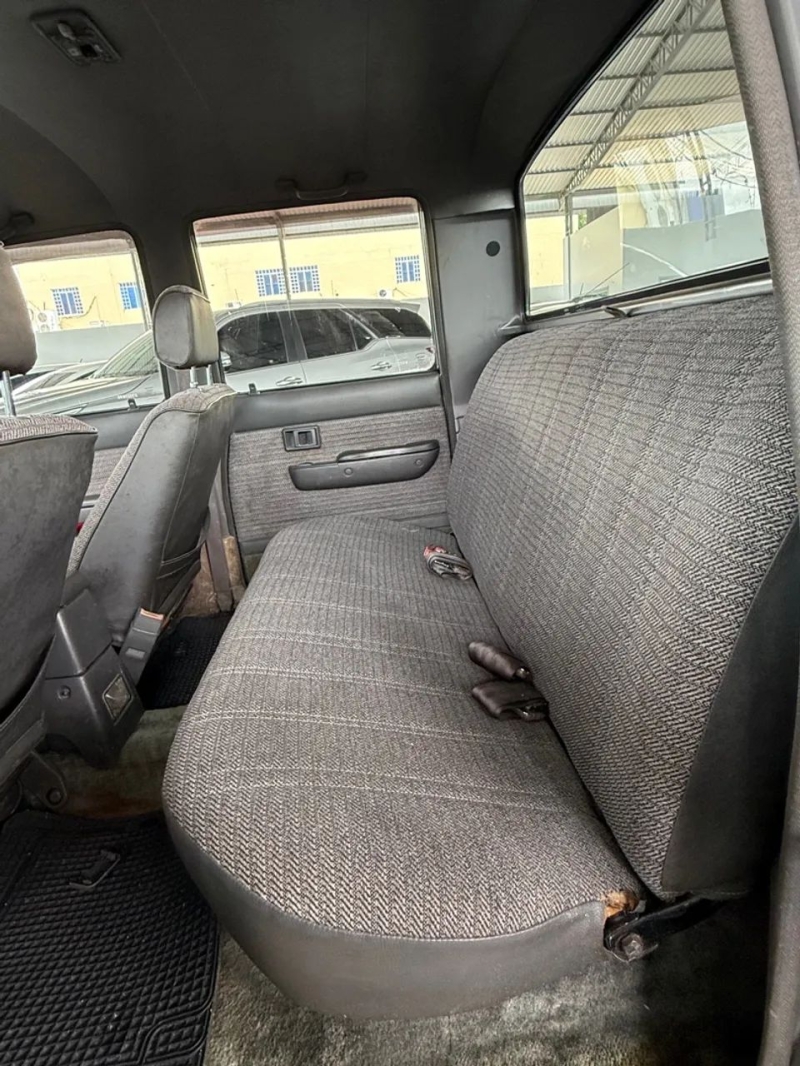 Toyota Hilux CD SR5 4x4 2.8 Diesel