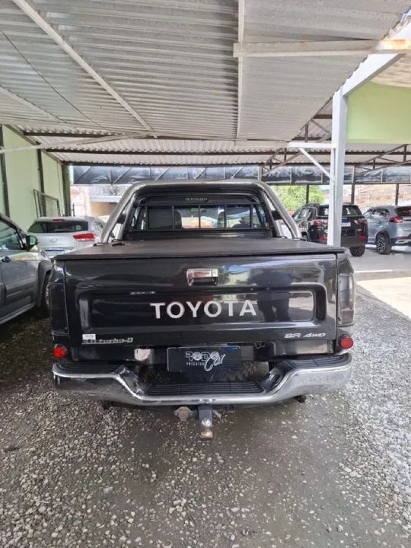 Toyota Hilux CD SR 4x4 3.0 8V 116cv TB Diesel