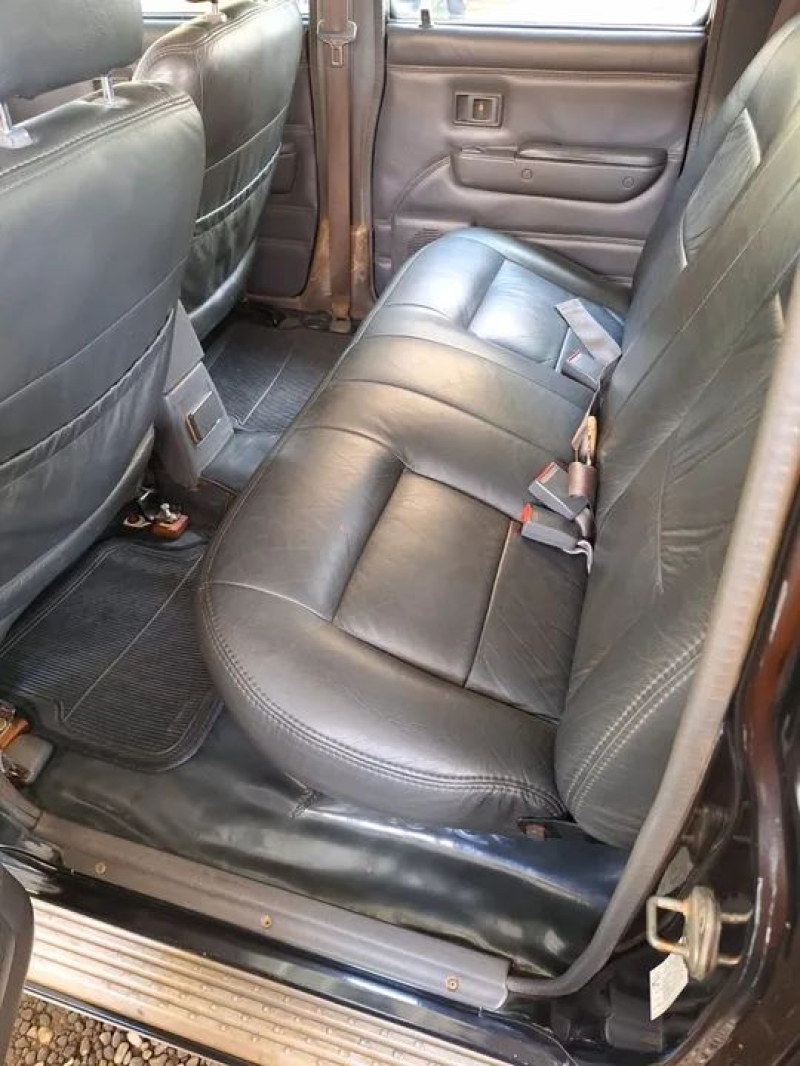 Toyota Hilux CD SR 4x4 3.0 8V 116cv TB Diesel