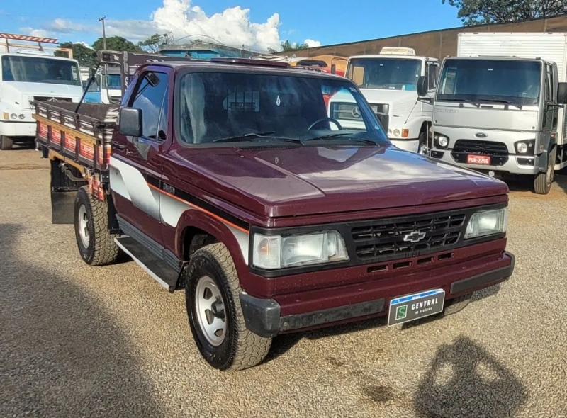 GM - Chevrolet D20 4.0 Champ/Conquest/El Camino T. Diesel
