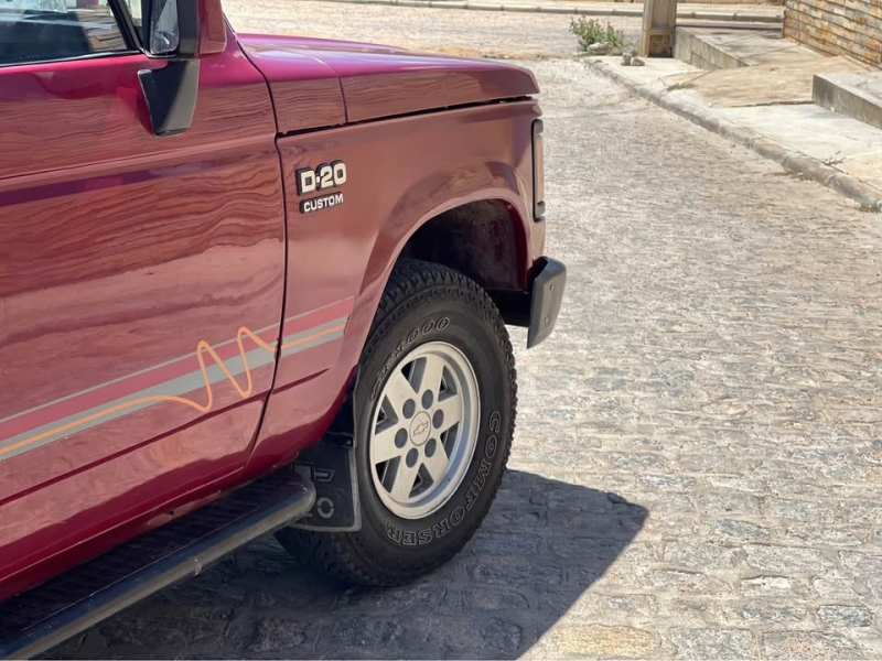 GM - Chevrolet D-20 S / Luxe 3.9/4.0 T.Diesel