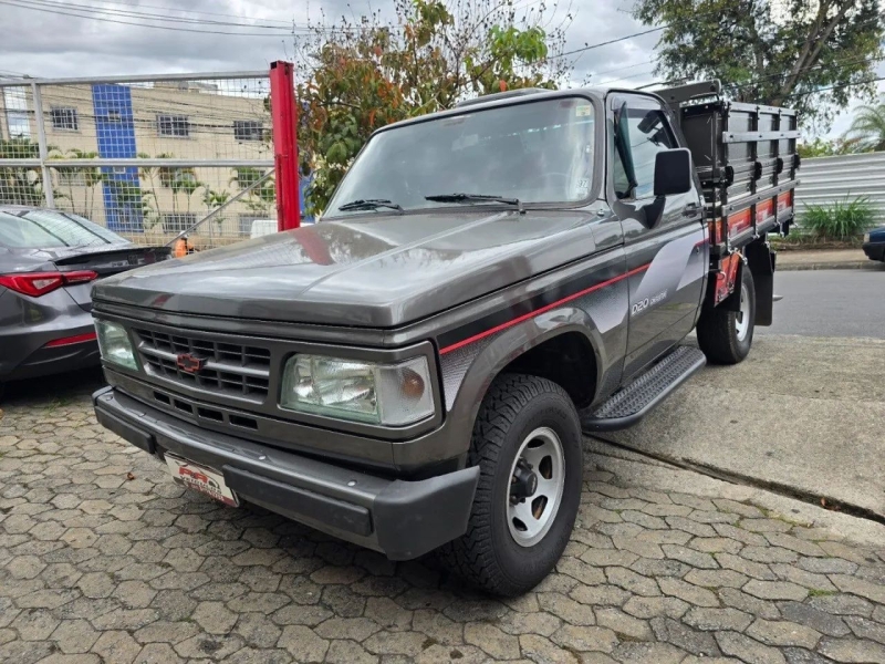 GM - Chevrolet D-20 S / Luxe 3.9/4.0 T.Diesel