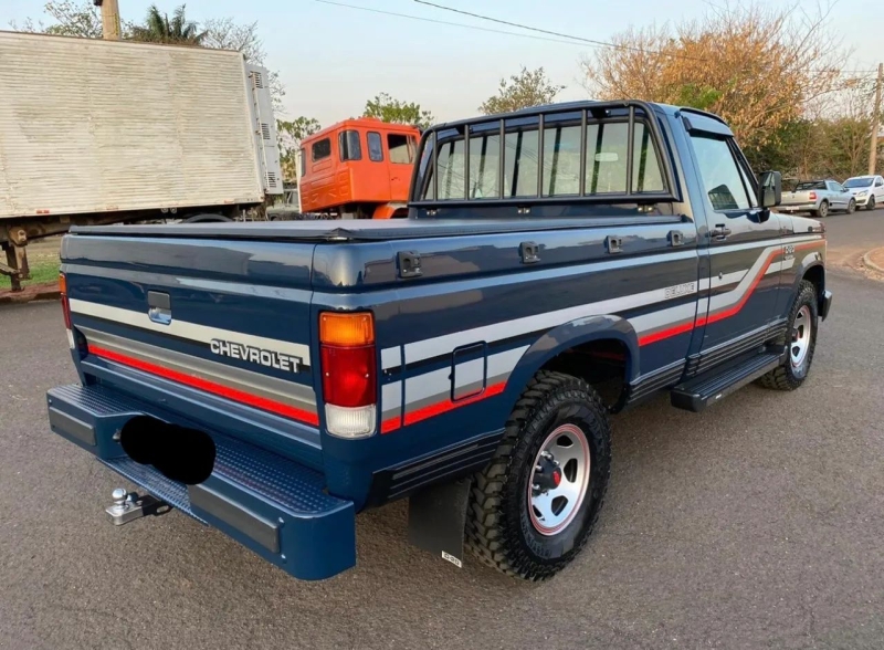 GM - Chevrolet D-20 S / Luxe 3.9/4.0 T.Diesel