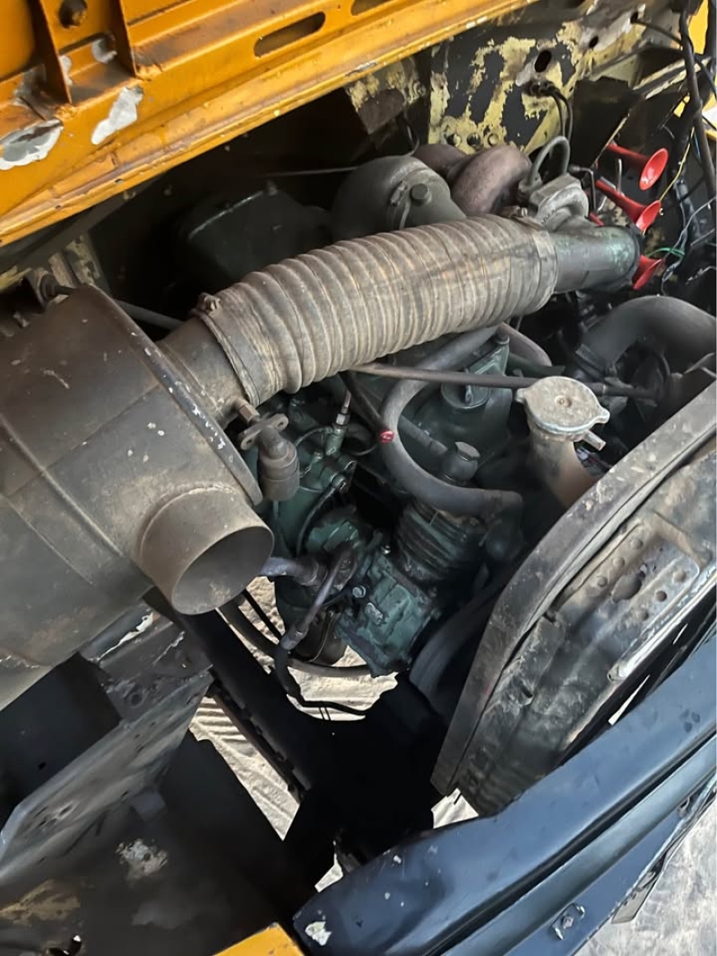 MERCEDES-BENZ L-1316 3-Eixos 2p (diesel)