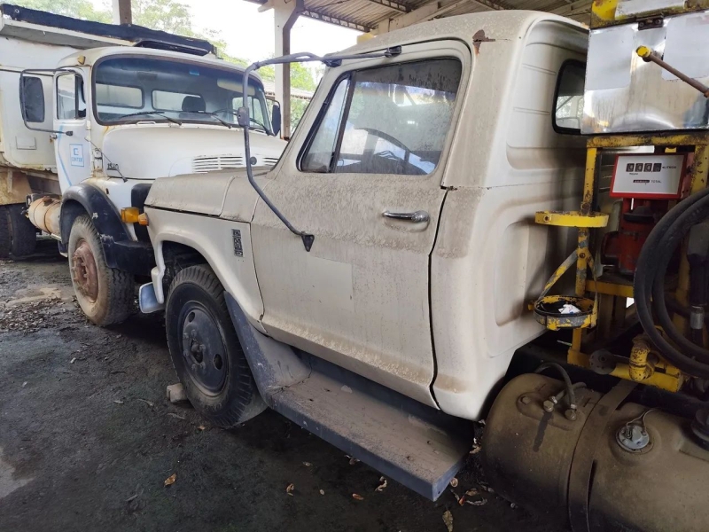CHEVROLET D-60 2p (diesel)
