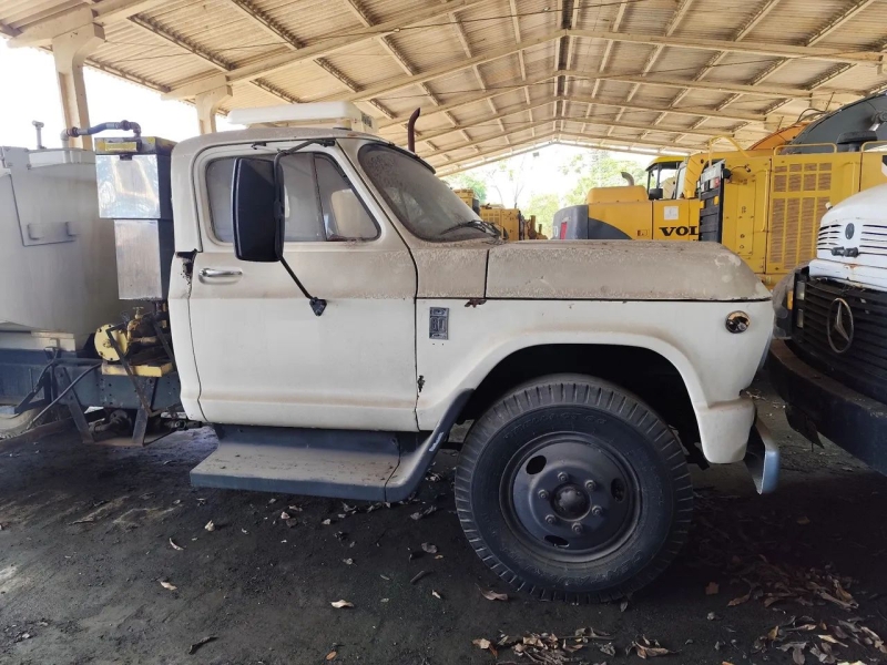 CHEVROLET D-60 2p (diesel)
