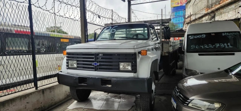 CHEVROLET 12000 2p (diesel)