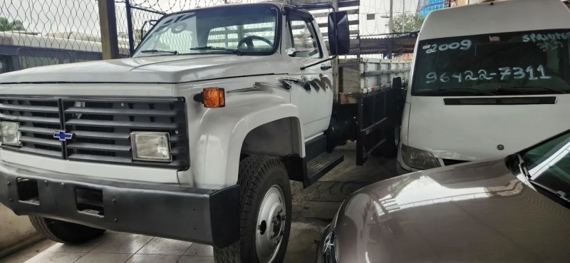 CHEVROLET 12000 2p (diesel)