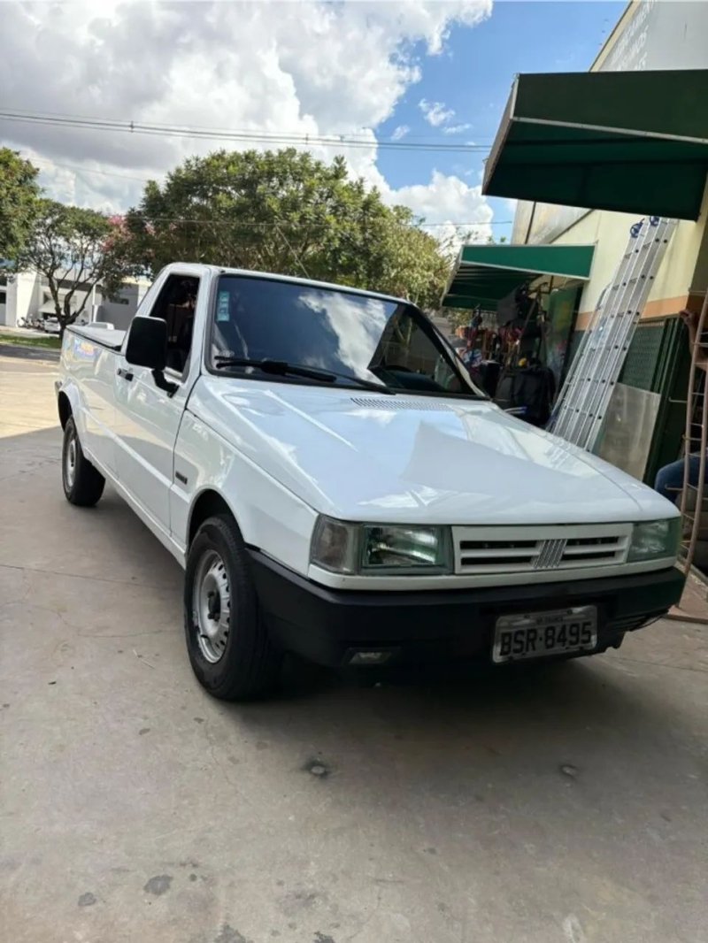 Fiat Fiorino Pick-Up 1.0