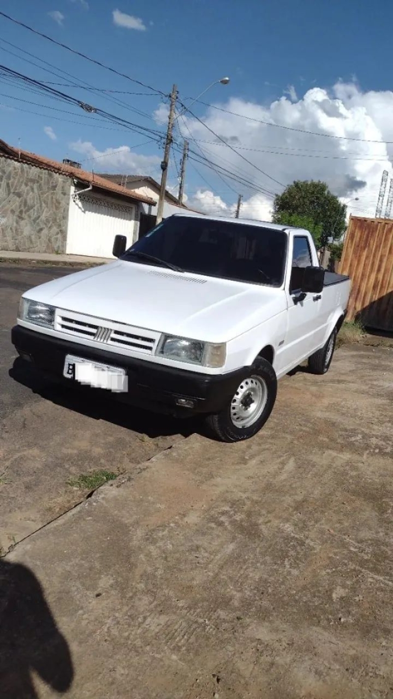 Fiat Fiorino Pick-Up 1.0