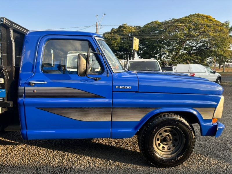 Ford F1000 diesel MWM