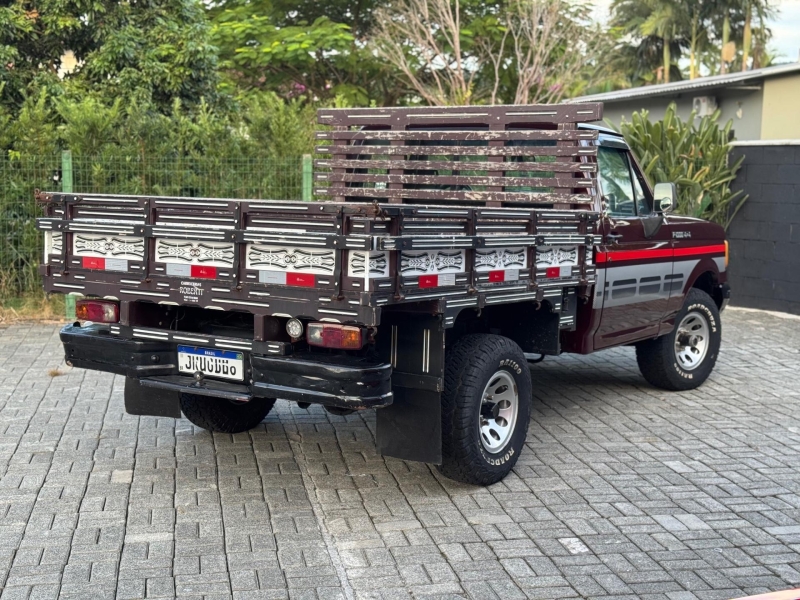 Ford F-1000 Super/ S.Série 4x4 3.9 Diesel