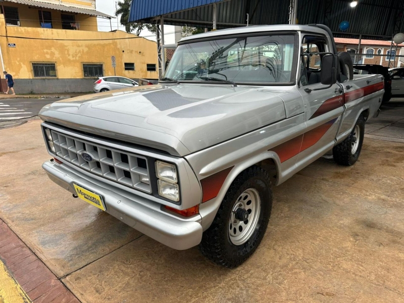 Ford F-1000 Super Diesel / Super Diesel Turbo