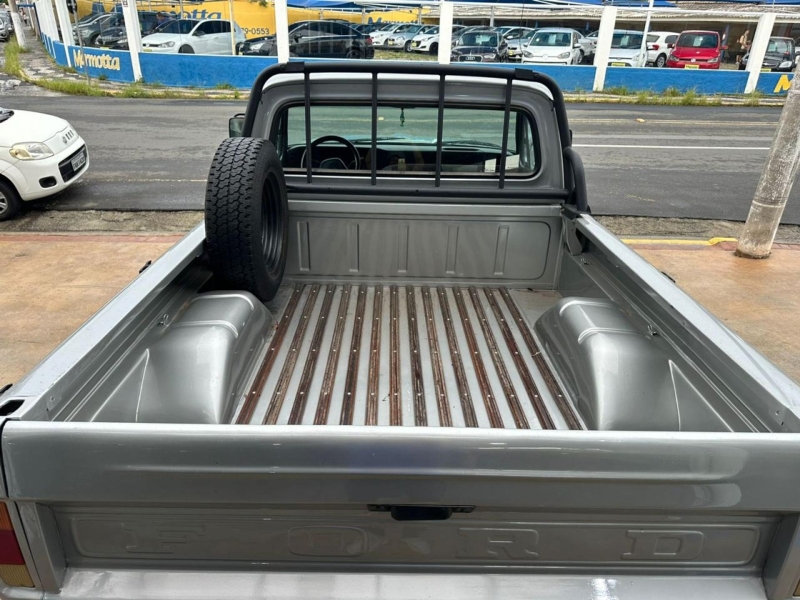 Ford F-1000 Super Diesel / Super Diesel Turbo